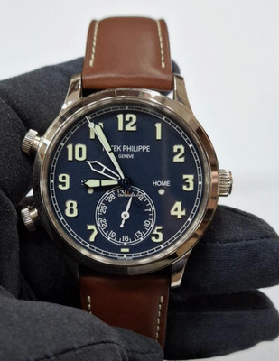 Patek Philippe Pilot Travel Time 5524G 001 White Gold. preowned 2018. B17428 