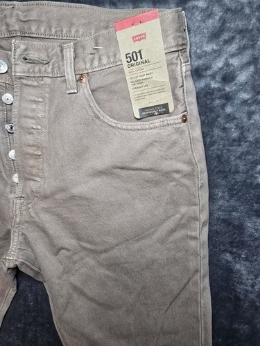 Jeans Levi's ALL BEIGE uomo 501 vestibilità originale, US 32x32 nuovi con etichette con difetti - Foto 4 di 10