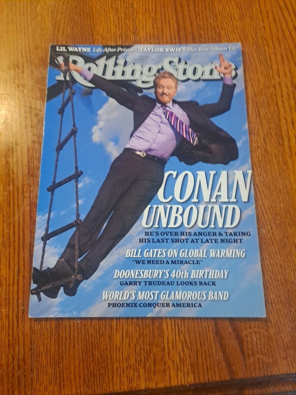 ROLLING STONE MAGAZINE ISSUE 1117 NOV 2010 CONAN O'BRIEN USED MAGAZINE