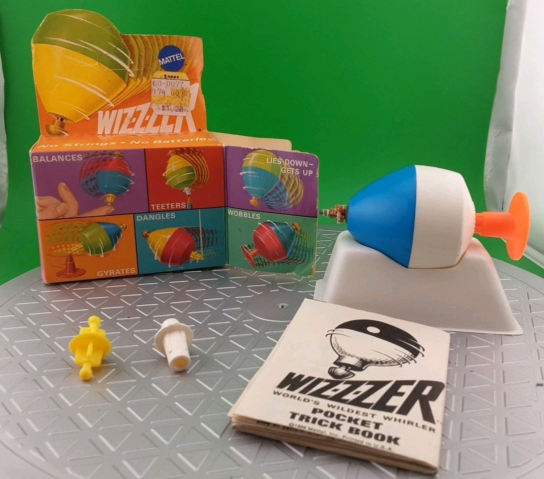 Vintage 1969 Mattel Wizzzer Whizzer World's Wildest Top Toy Open