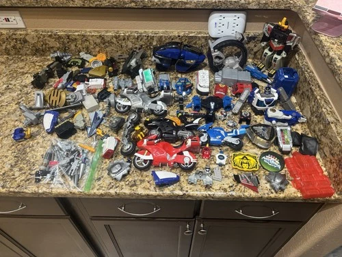 Huge Vintage Lot Bandai Power Ranger 80s Accessories Mixed Collection Weapons