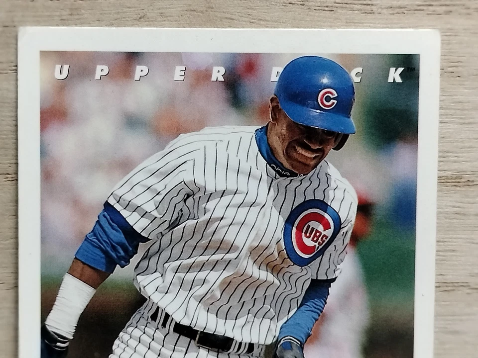 1988 Sammy Sosa Uper Deck Baseball Card # 127 - Image 2 of 4