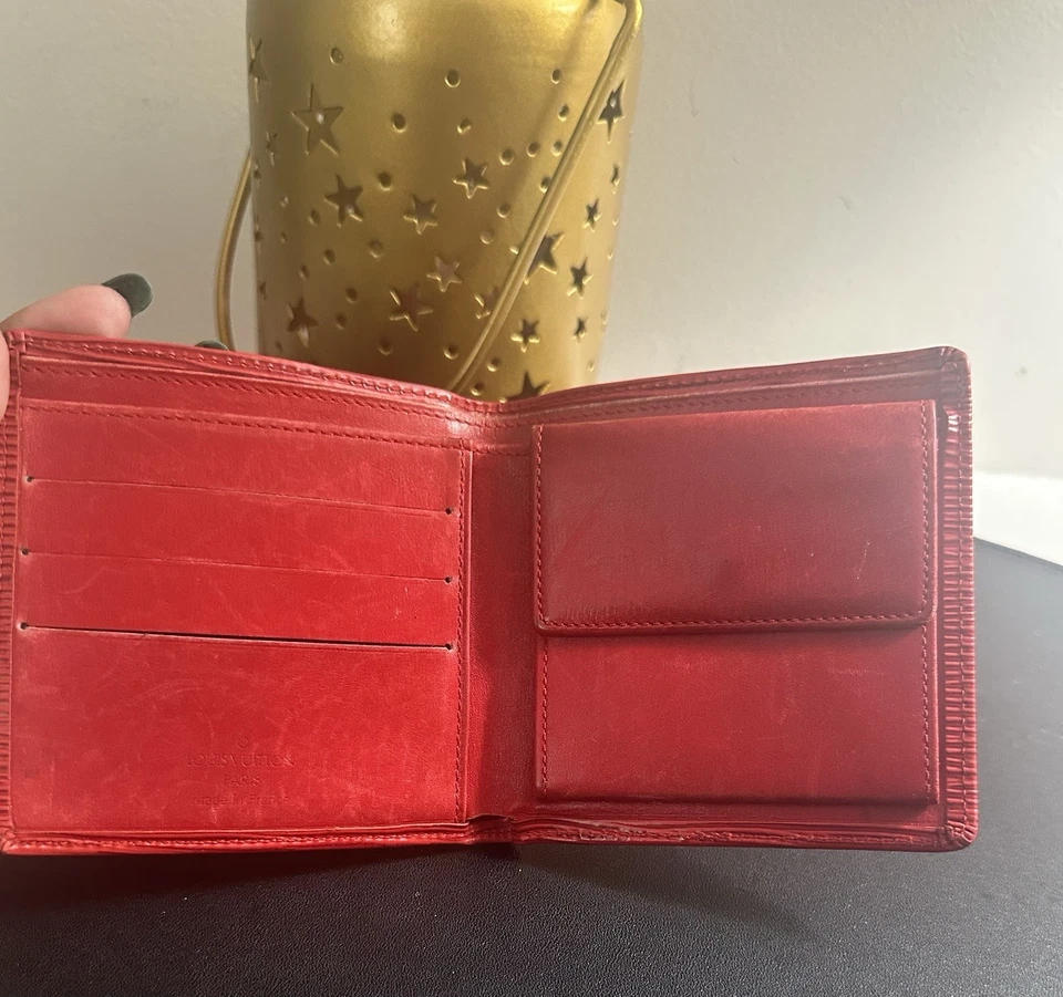 Louis Vuitton red Epi Men's Wallet. - Image 3 of 4