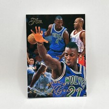 Kevin Garnett Rookie Insert 1995-96 Flair Basketball Card #206 Mint. rookie card picture