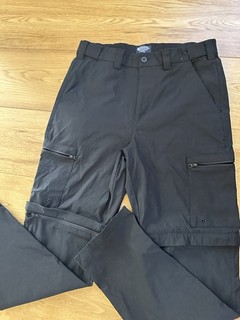 Mountain Warehouse Black Zip Off Trouser Shorts Size 30R