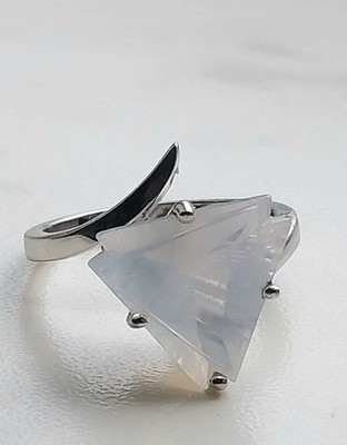 Modernist SG 10k White Gold Trillion Cut Moonstone Chalcedony Statement Ring
