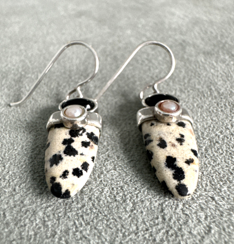 Modernist SAW. Dalmatian Jasper Black Onyx Pearl Earrings Sterling Silver - Picture 6 of 13