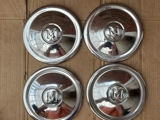 Four Morris Minor Hub Caps