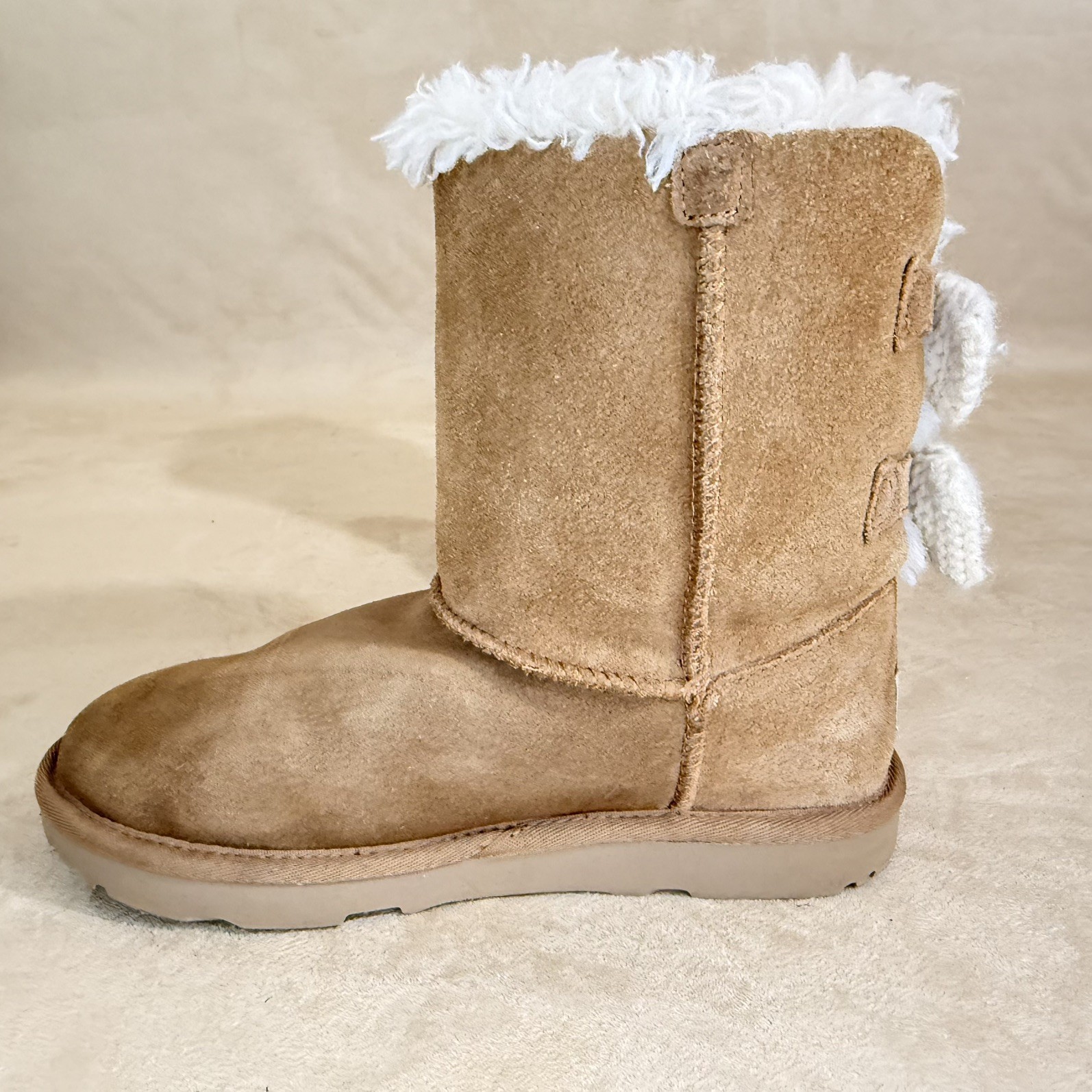 UGG Bailey Bow Knit Bows Girls Boots Size US 4 Chestnut  Rare image 3