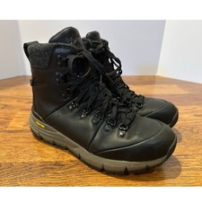 Danner Women's Arctic 600 Side Zip 7" 200G Hiking Boots – Black – Size 7 Rugged