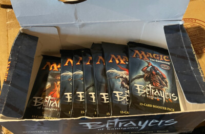 mtg betrayers of kamigawa booster box Pack with 0–1 Neon Ink Foil or Foil Magic the Gathering EMPTY Betrayers