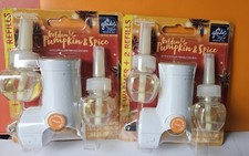 2X GLADE Golden Pumpkin Spice Total 4 Refills 2 Warmers -LIMITED EDITION  NEW