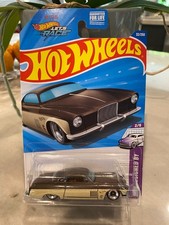 2025 Hot Wheels Fish'd & Chip'd #32 TREASURE HUNT HW Designed By 2/5