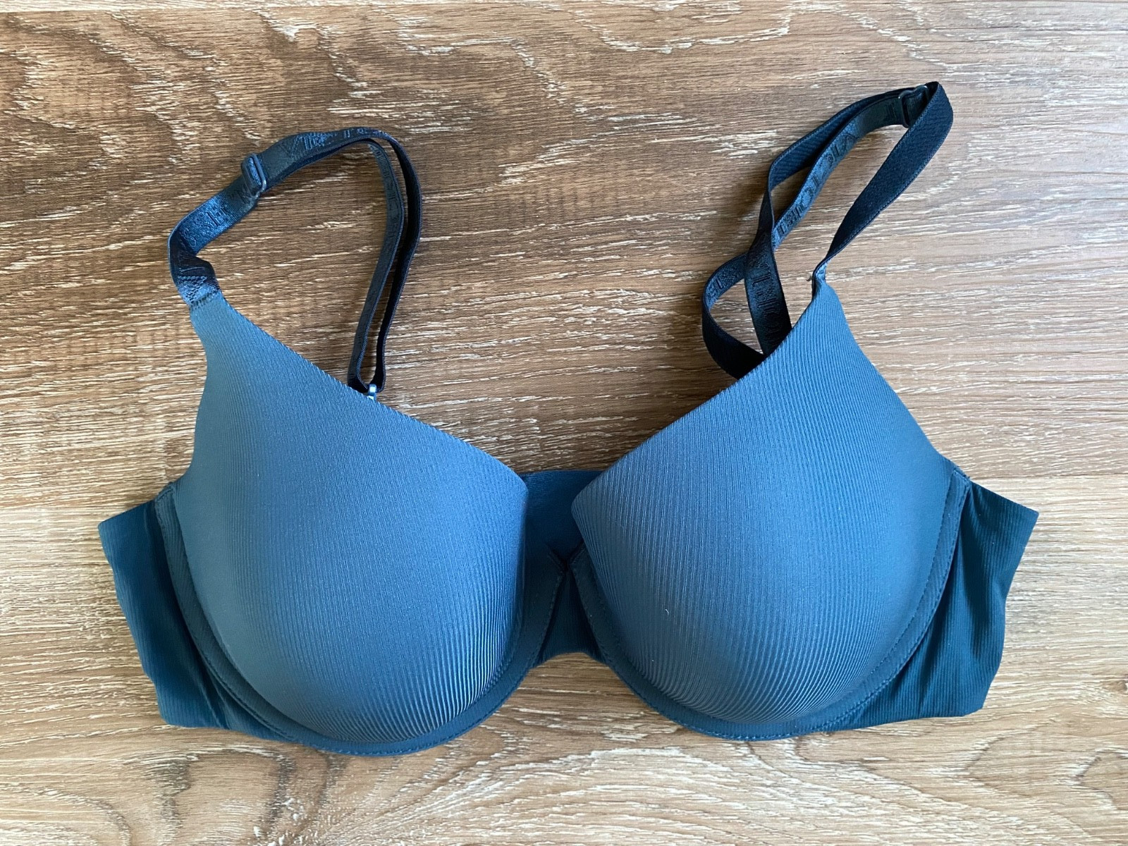VICTORIA'S SECRET Teal/Blue Lightly Lined Demi Plunge T-Shirt UW Bra~Size 36C