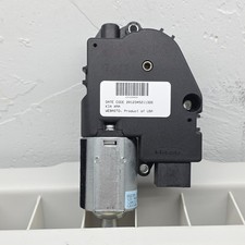 Kia Sorento Panoramic Sunroof Glass Drive Motor Oem 2011-2013 Webasto. As Is. Kia Sorento Panoramic Sunroof Glass Drive Motor Oem 2011-2013 Webasto. As Is.