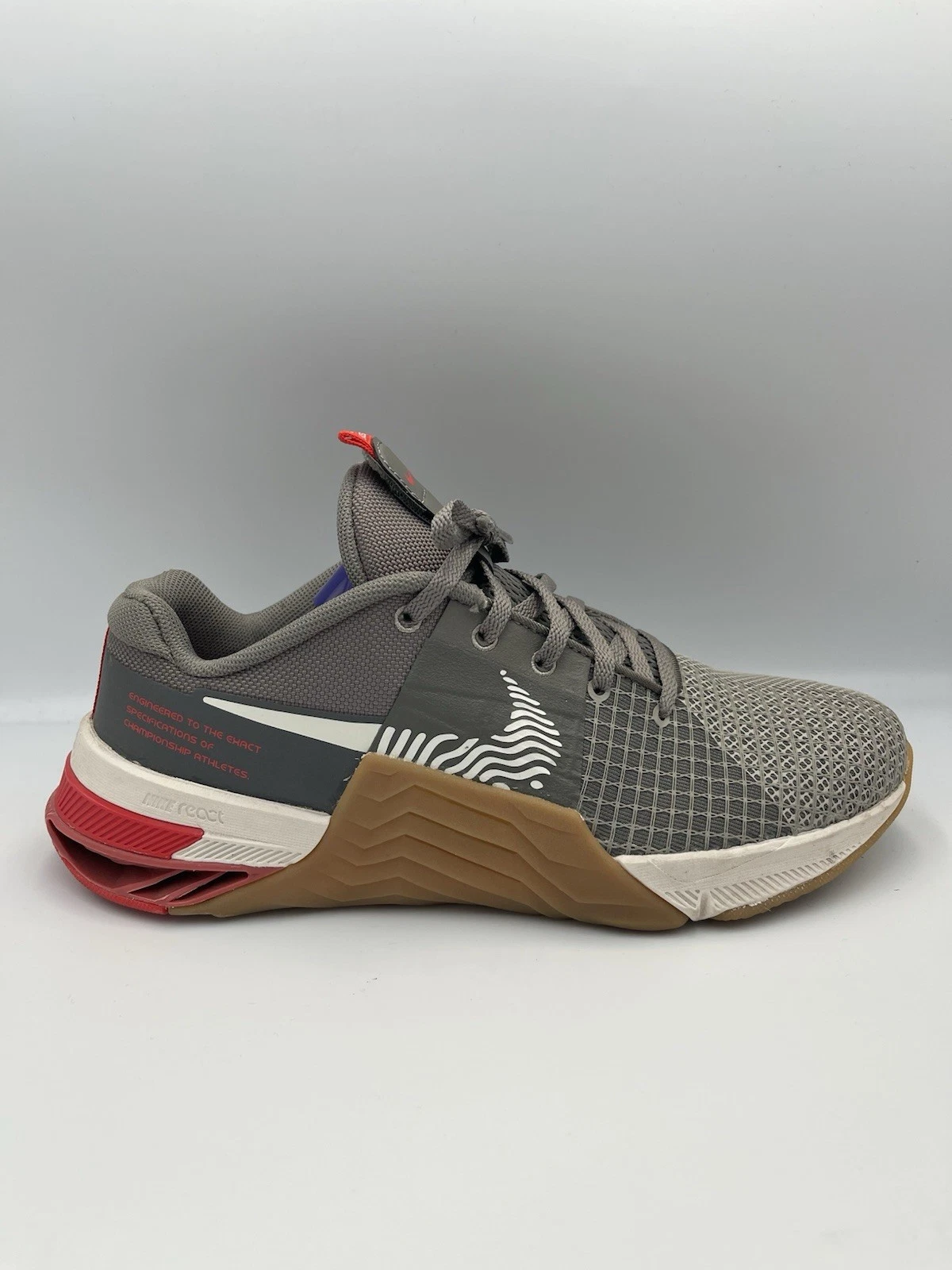 Nike React Metcon 8 Flat Peltro Phantom Grigio Rosso Sneakers DO9328 005 Uomo Taglia 8