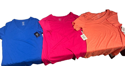 Member's Mark Women's Essential Short Sleeve V-Neck Tee