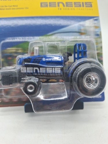 1/64th Scale New Holland Puller The Genesis T-8 Series Tractor Ertl Die-cast - Picture 3 of 8