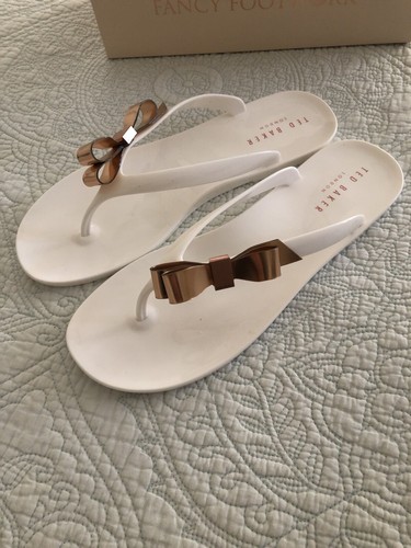 Ted Baker London Suszie Bow Jelly Flip 