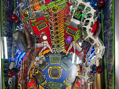 Máquina de fliperama Pinball scared stiff - PontoPonto