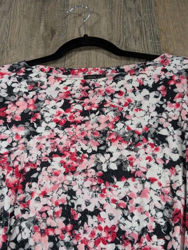 Camiseta Top Mujer Jill Mediana Multicolor Estampado Floral Manga 3/4 Cuello Barco - Imagen 3 de 10