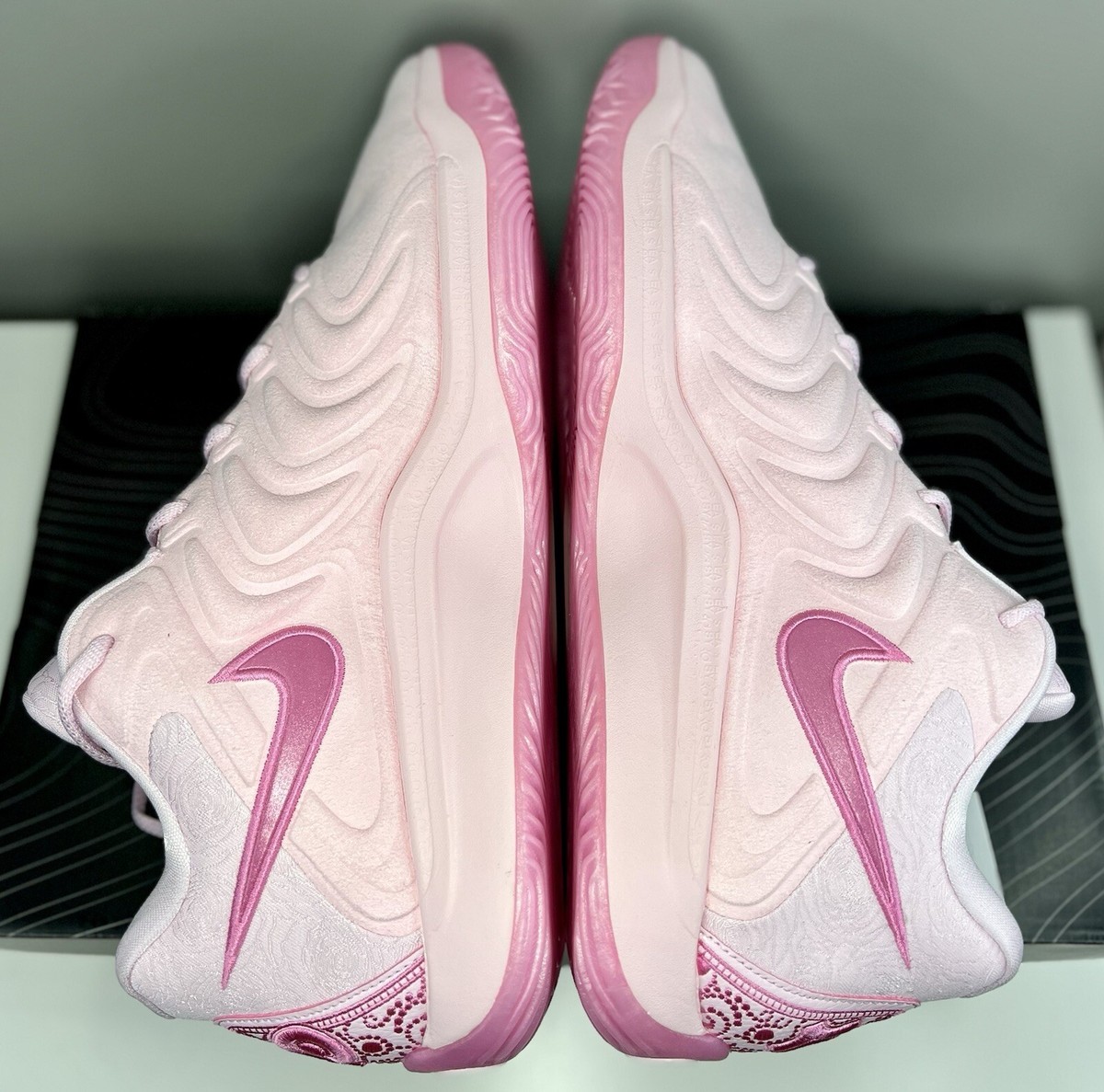 NEW Nike KD 17 'Aunt Pearl' | Men Sizes 7.5 - 15 | FZ1518 NEW Nike KD 17 'Aunt Pearl' | Men Sizes 7.5 - 15 | FZ1518