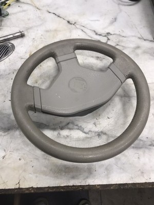 94 Maxum 1800 SR Boat steering wheel