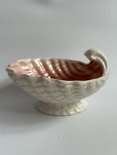 Vintage Muschel Keramik &Uuml;bertopf Vase rosa und wei&szlig; Mid Century