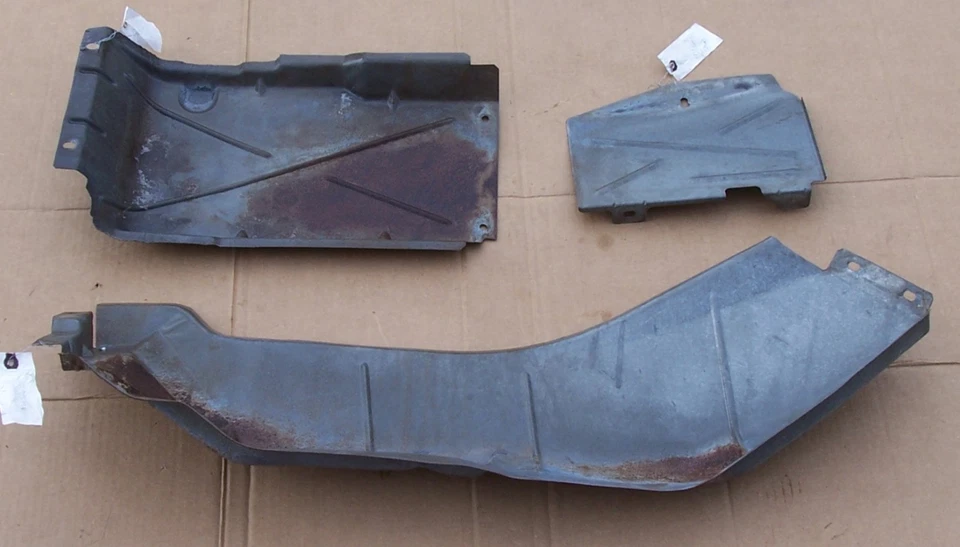 80 - 97 FORD OBS F150 F250 F350 REGULAR CAB UNDERSIDE EXHAUST HEAT SHIELDS OEM 3 - Image 3 of 4