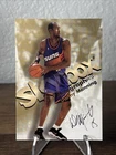 1998-99 Skybox Premium Danny Manning Autographics On Card Auto Suns