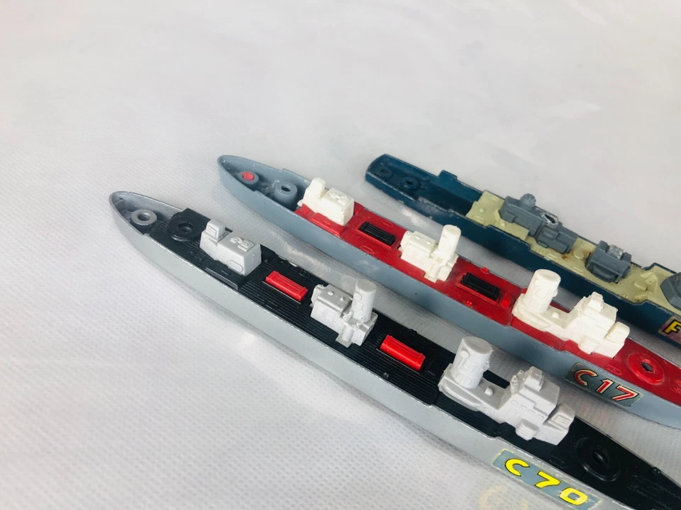 Coche de juguete Sea Kings x3 Matchbox de colección raro barco fundido a presión 1976 dañado Foto 4 de 4