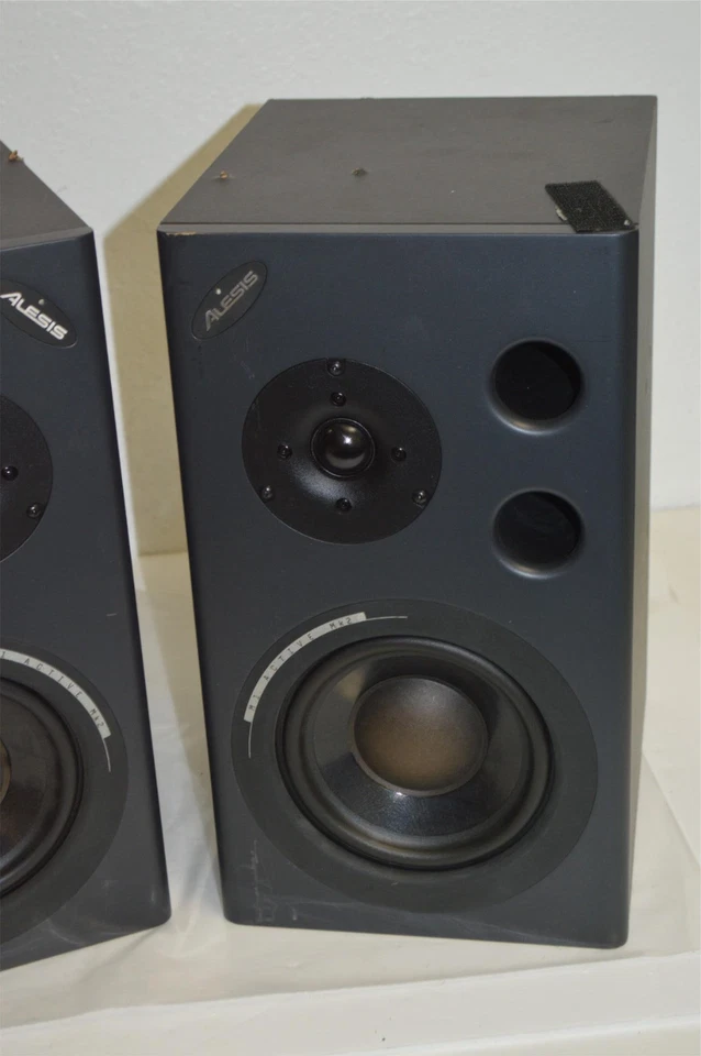 *TC* ALESIS M1 ACTIVE MK2 REFERENCE MONITOR - LOT OF 2 (JMS98) - Image 3 of 4