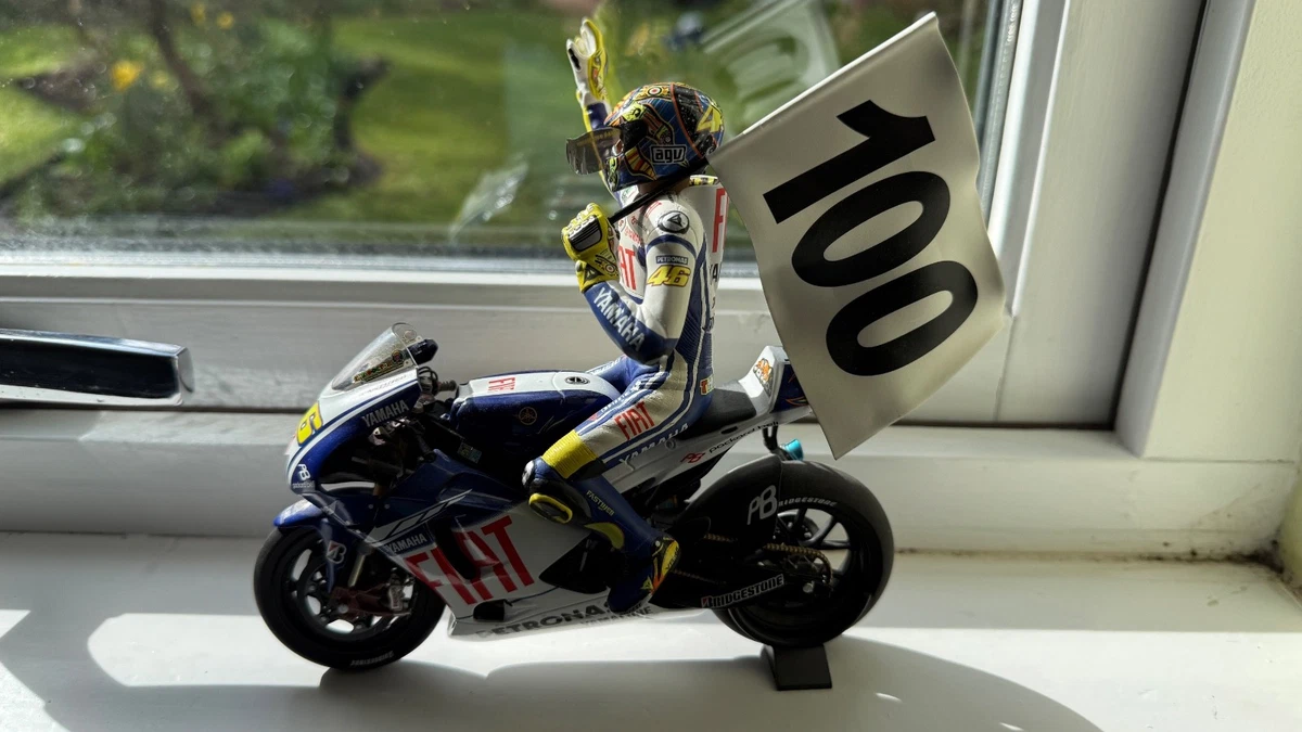 valentino Rossi figuur riding 1997 1:12