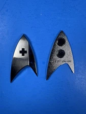2017 QMx Star Trek Discovery Magnetic Combadge Badge Medical Cosplay/ Trekkie