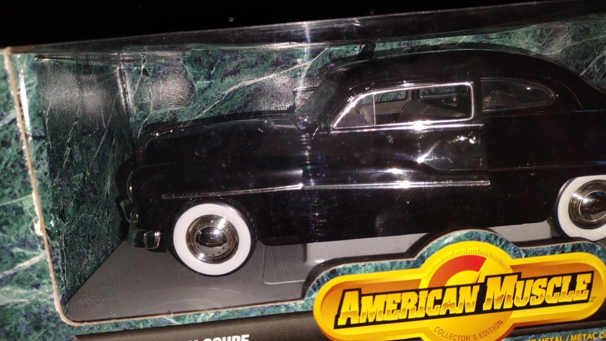 Ertlアーテル/'40 Fordフォード Deluxeデラックス 1/18 Ertlアーテル/'40 Fordフォード Deluxeデラックス 1/18 Ertl