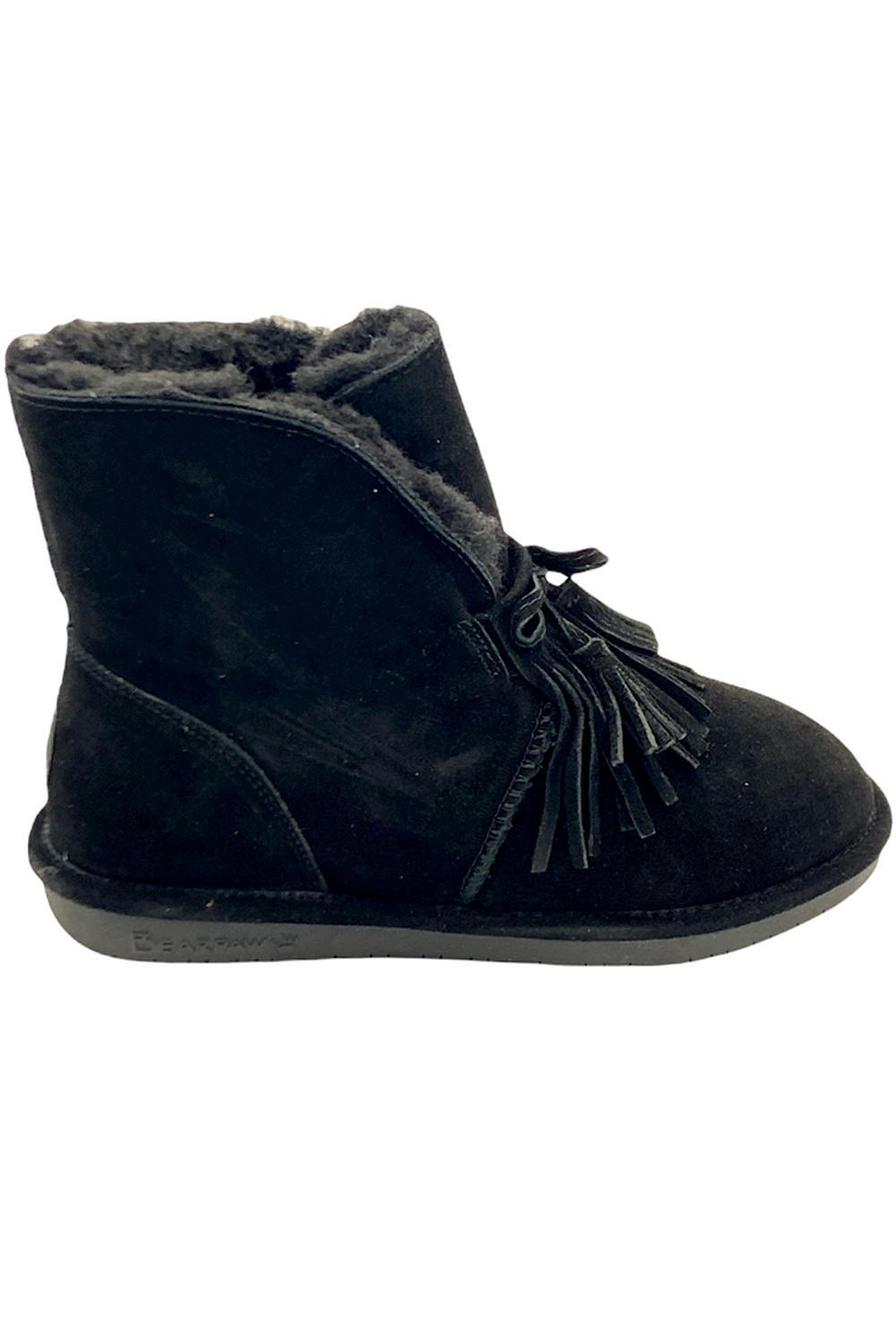 BEARPAW Christie Suede Sheepskin Fringe Boot with NeverWet Black II 7890₽