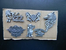 3 HARLEY-DAVIDSON HAT, JACKET, VEST PIN SET WITH JJ LONE WOLF PIN & 2 LADY BIKER