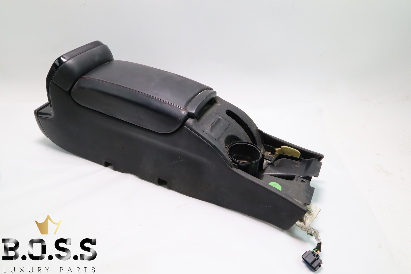 03-12 Maserati Quattroporte Center Console Armrest Storage Container Black