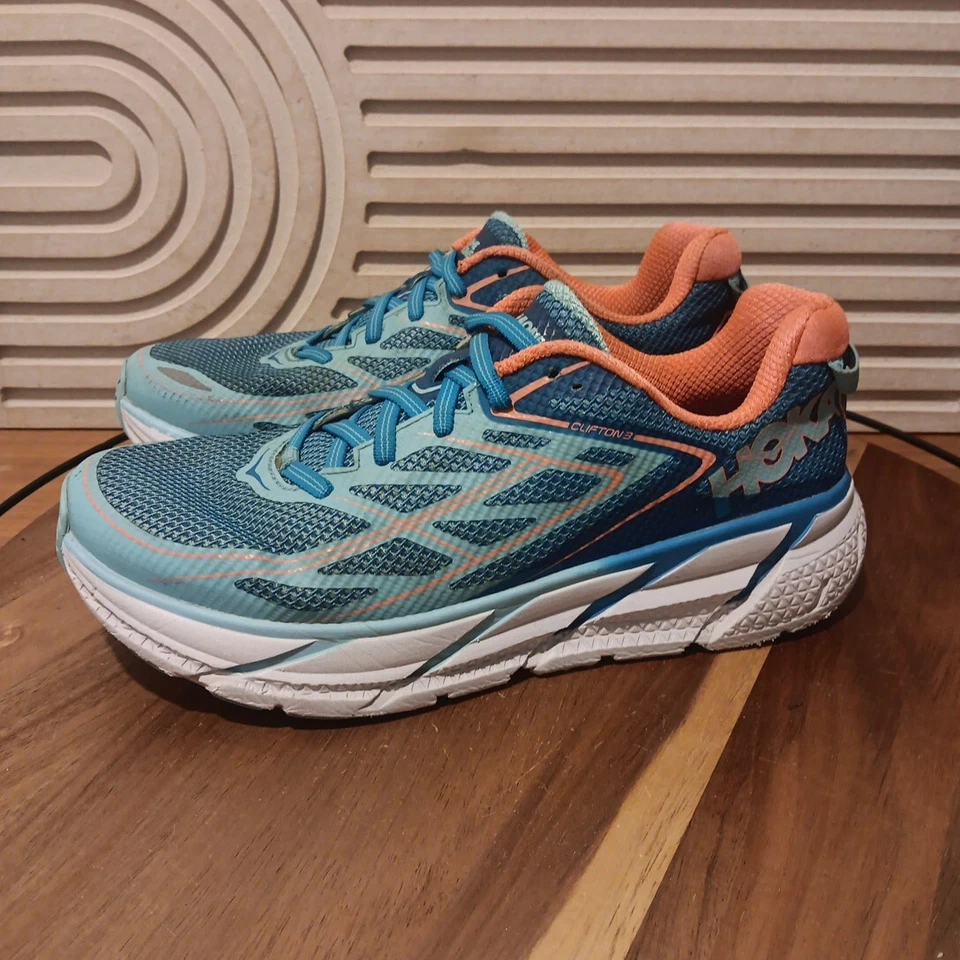 Hoka One One Clifton 3 Women's Sz 9.5 Running Athletic Sneakers 1012045  - Image 3 of 4