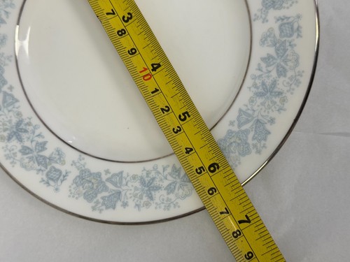 Piatto pane Royal Doulton Fine Bone China 'Meadow Mist' 6,5" con versione rossa come nuovo - Foto 3 di 6