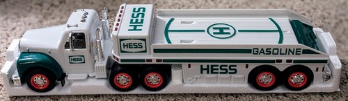 HESS 2002 Toy Truck & Motorized Airplane NEW Vehicle Lights Sounds NIB Gasoline - Picture 6 of 10