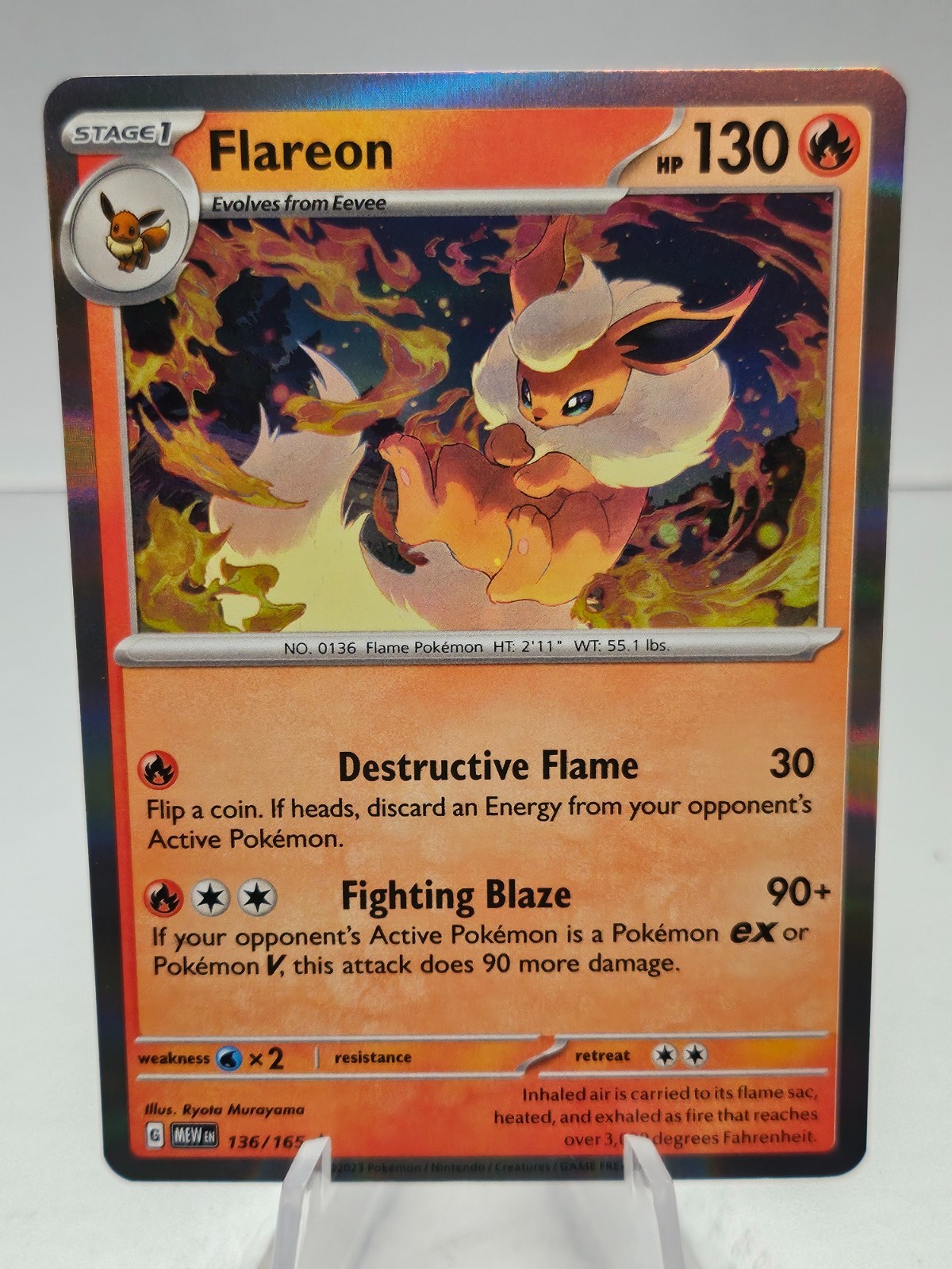 Flareon Holo 136/165 Scarlet & Violet 151 Pokemon Card