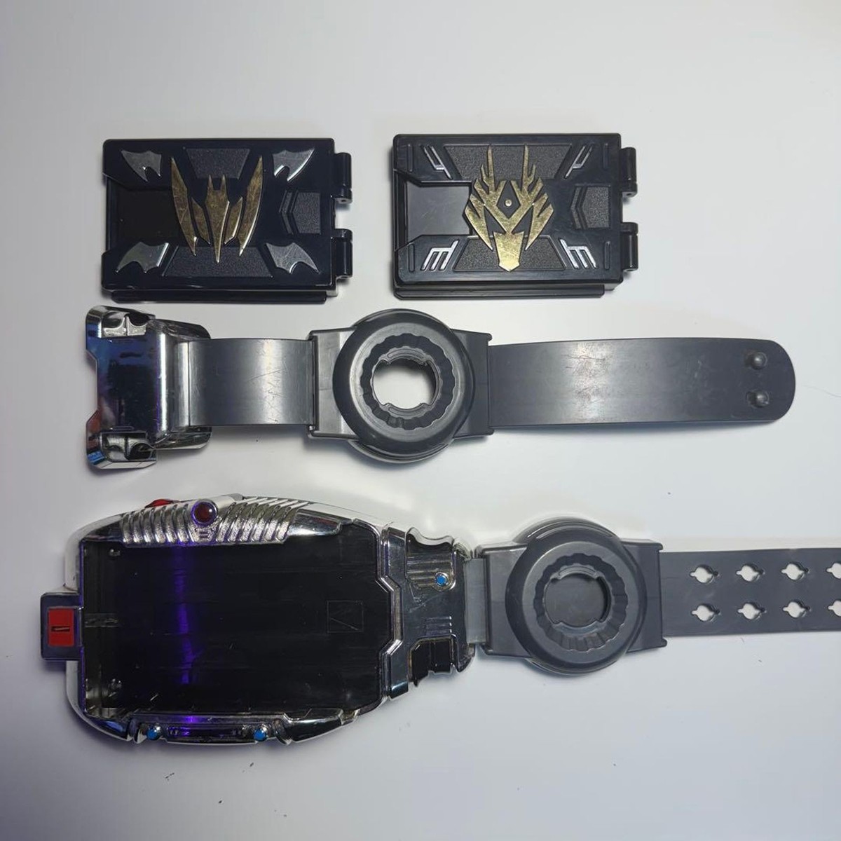 Kamen Rider Ryuki DX V Buckle & Card Decks (Ryuki, Knight) - 2002