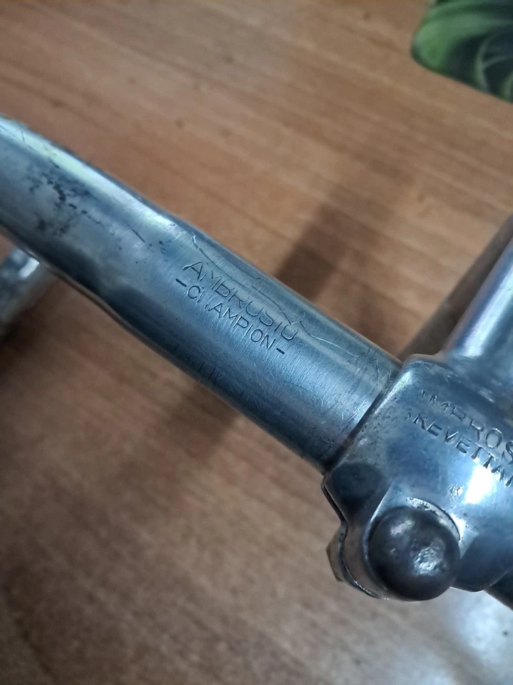 Manubrio  Corsa AMBROSIO CHAMPION Pipa Brevettato Pista  Piega Epoca anni '50  - Immagine 2 di 4