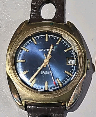 Waltham Vintage Men's Red Arrow Sweep Manual 17J Blue Dial Date Runs Good Time