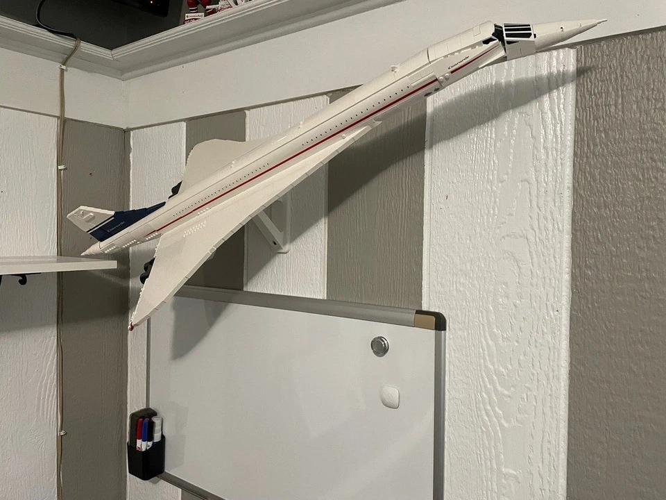 Lego Concorde Pantalla de montaje en pared en ángulo para Lego 10318 Concorde Foto 3 de 4