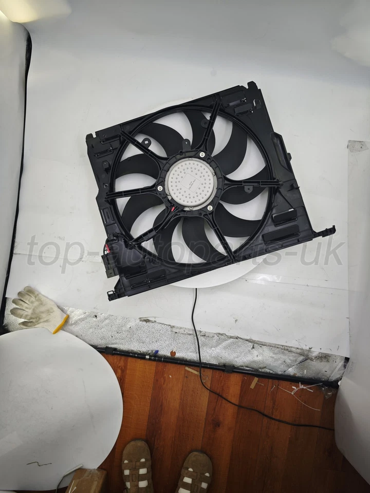 Nuevo conjunto de ventilador de refrigeración doble radiador y condensador para BMW 535I 17427647652 11-16 Foto 3 de 4