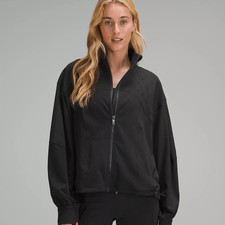 NWT 8 Lululemon Define Relaxed Fit Jacket Luon black Size 8 NWT Authentic