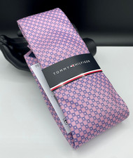 Tommy Hilfiger Men's Silk Blend Tie  Pink  Geo Grid  NEW MSRP: 69.50
