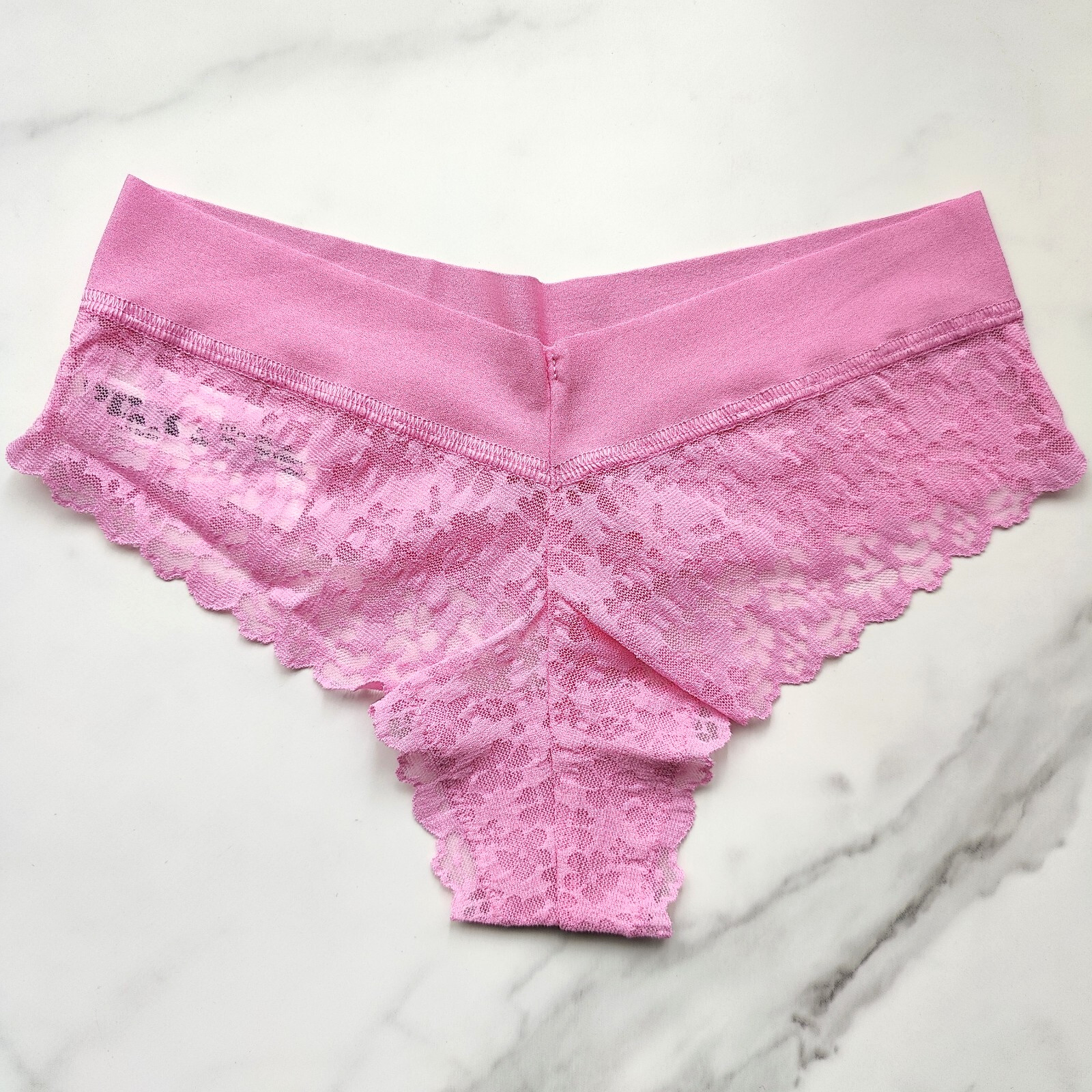 PINK Victoria's Secret No-Show Floral Lace Thong Panty Fuchsia Pink Size S/M/L
